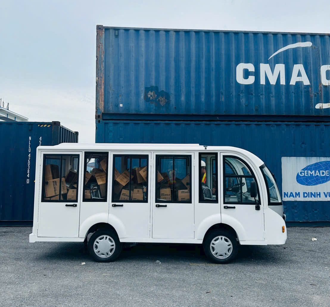 Điện Du Lịch Cabin Kín 8 Chỗ EAGLE